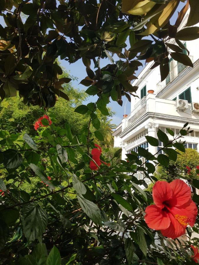 Albergo Santa Teresa トッレ・デル・グレコ エクステリア 写真