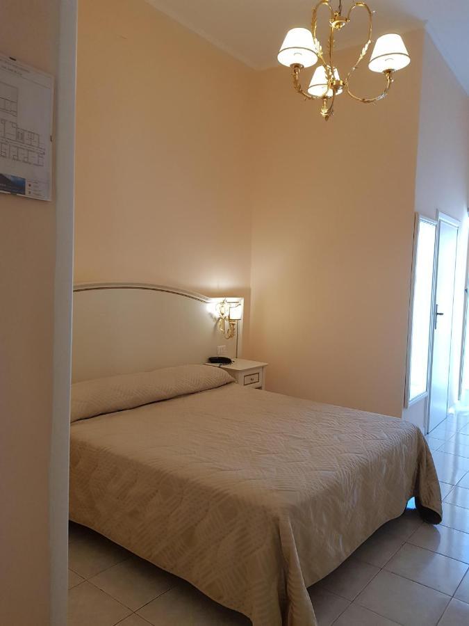 Albergo Santa Teresa トッレ・デル・グレコ エクステリア 写真